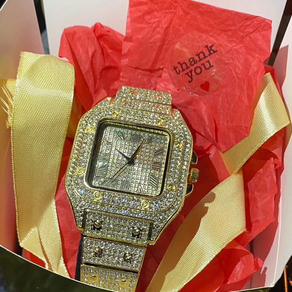 Gold Lab-Embellished Watch unisex resizable link
